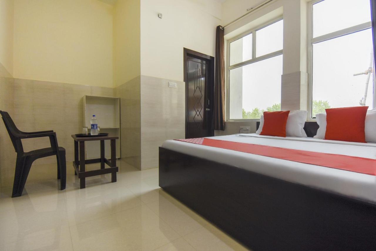 Flagship 75751 Hotel Surya Bahadrabad Exteriér fotografie
